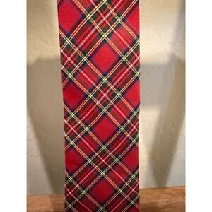 Tommy Hilfiger Men's 100% silk Red and Black Tartan Plaid Necktie